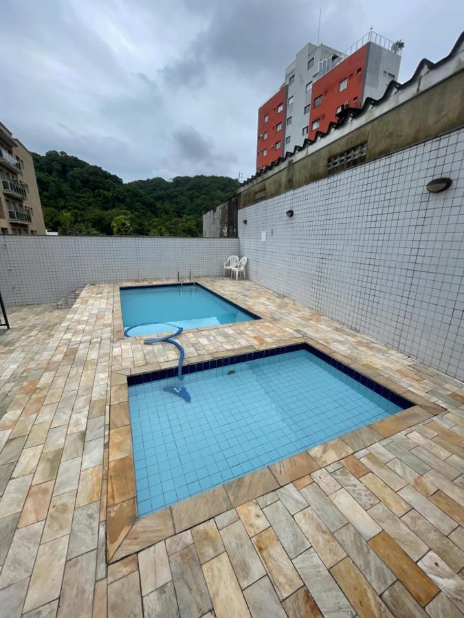 Апартаменты Apartamento 61 - Praia Da Enseada - Гуаружа Экстерьер фото